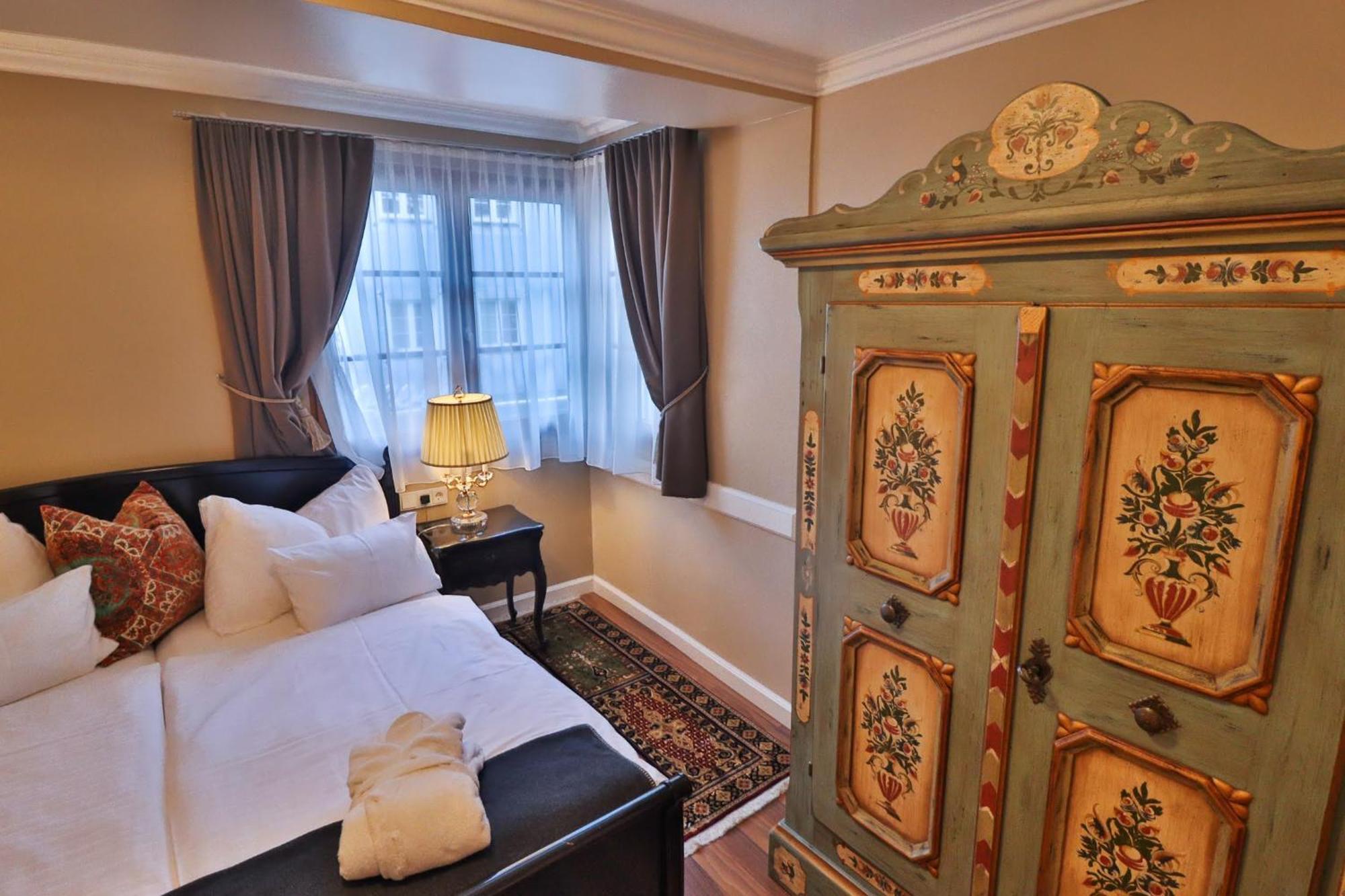 Отель Schneider Hof Boutique Санкт-Антон-ам-Арльберг Экстерьер фото